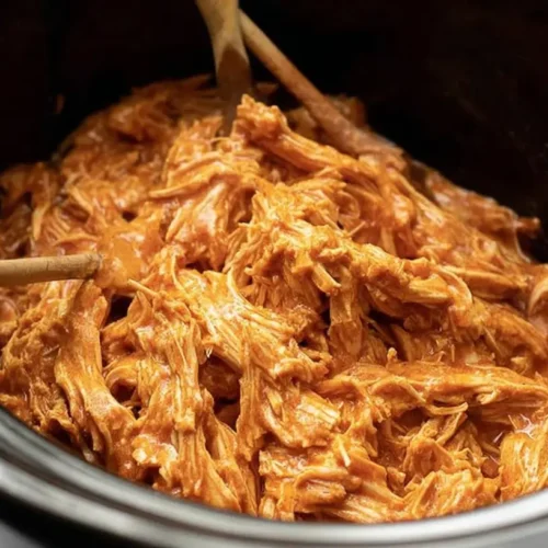 Delicious Crockpot Buffalo Chicken ready to serve